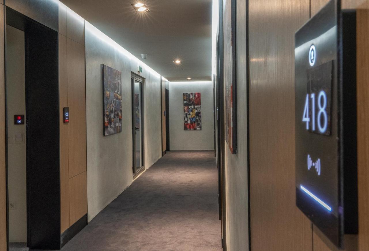 Adella Boutique - Free Secured Parking Aparthotel Sofia
